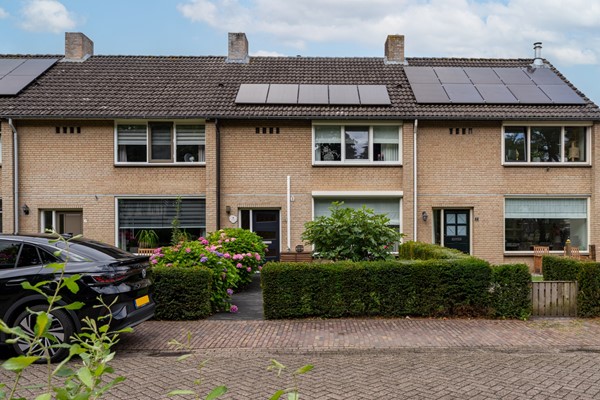 Te koop: Molenhof 4, 4261 XD Wijk en Aalburg